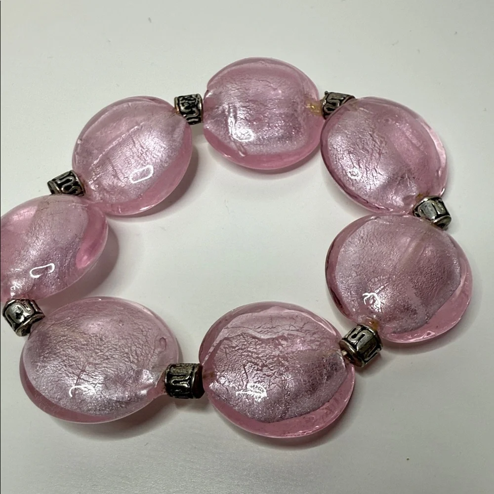 Elegant Pink glass frosted discs Beaded stretch Bracelet so pretty